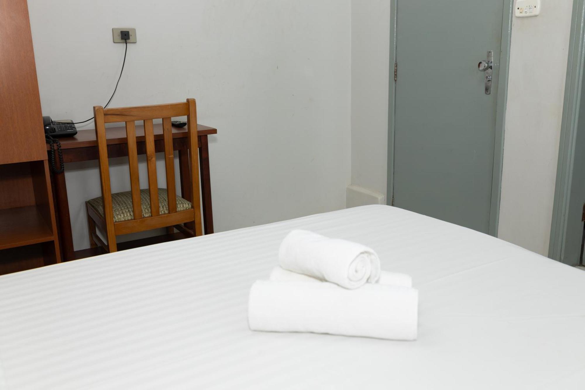 Carlton Express Imbiara Otel Araxá Dış mekan fotoğraf